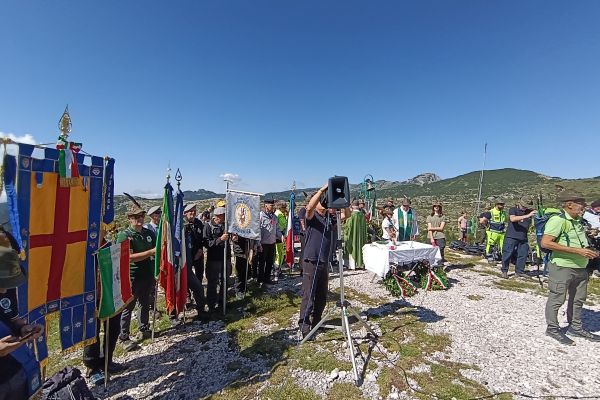 fotografija_59F2A5E50-D866-A00E-B6EA-80DE0C7662A4.jpg