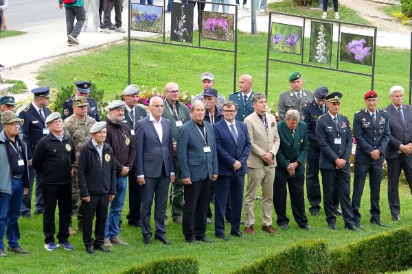 slovesnosti-so-se-udeležili-predstavniki-zvgs,-slovenske-vojske-in-gostje-kongresa-vir-marjan-burgar2A8F1602-F42F-4A97-8214-608A963A1DEA.jpg
